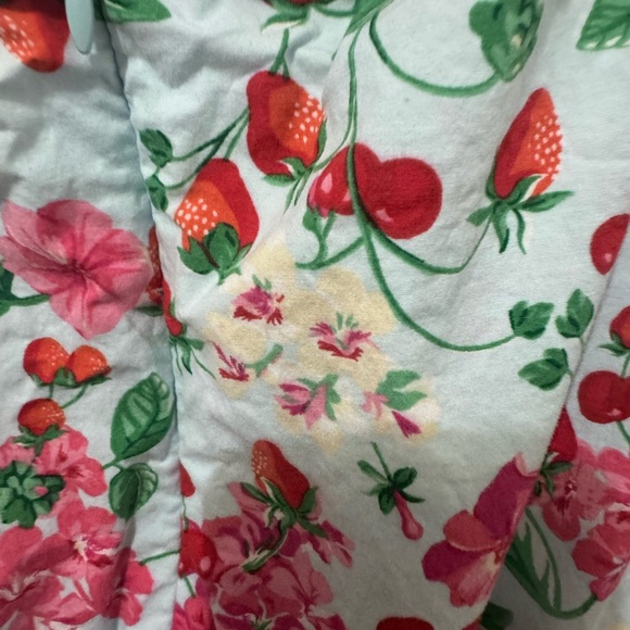 Ann Taylor Strawberry Cherry Floral Flutter Sleeve Flare Midi Dress Size 12 - Picture 5 of 6